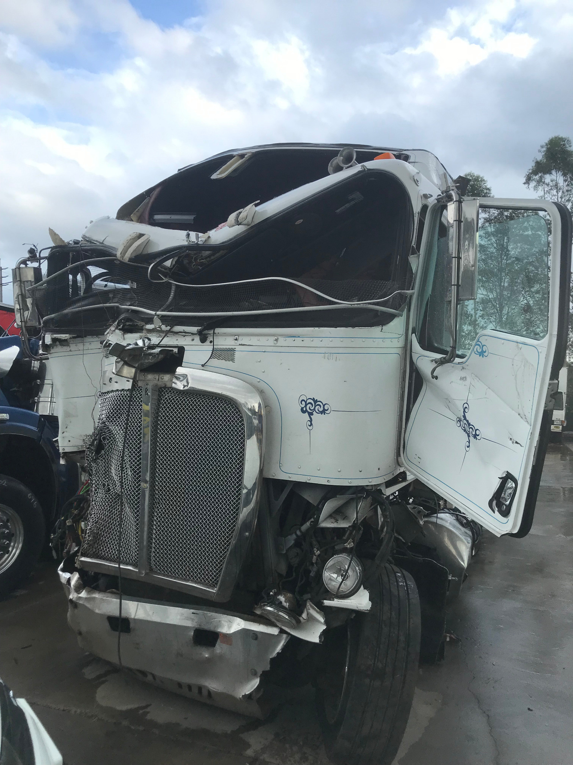 2015 Kenworth K200 Manual Primemover - Jtfd5045397