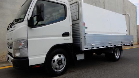 2018 Fuso Fm67 Truck Automatic Curtainsider JTFD JUST TRUCKS