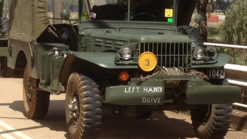 Dodge D5n 700