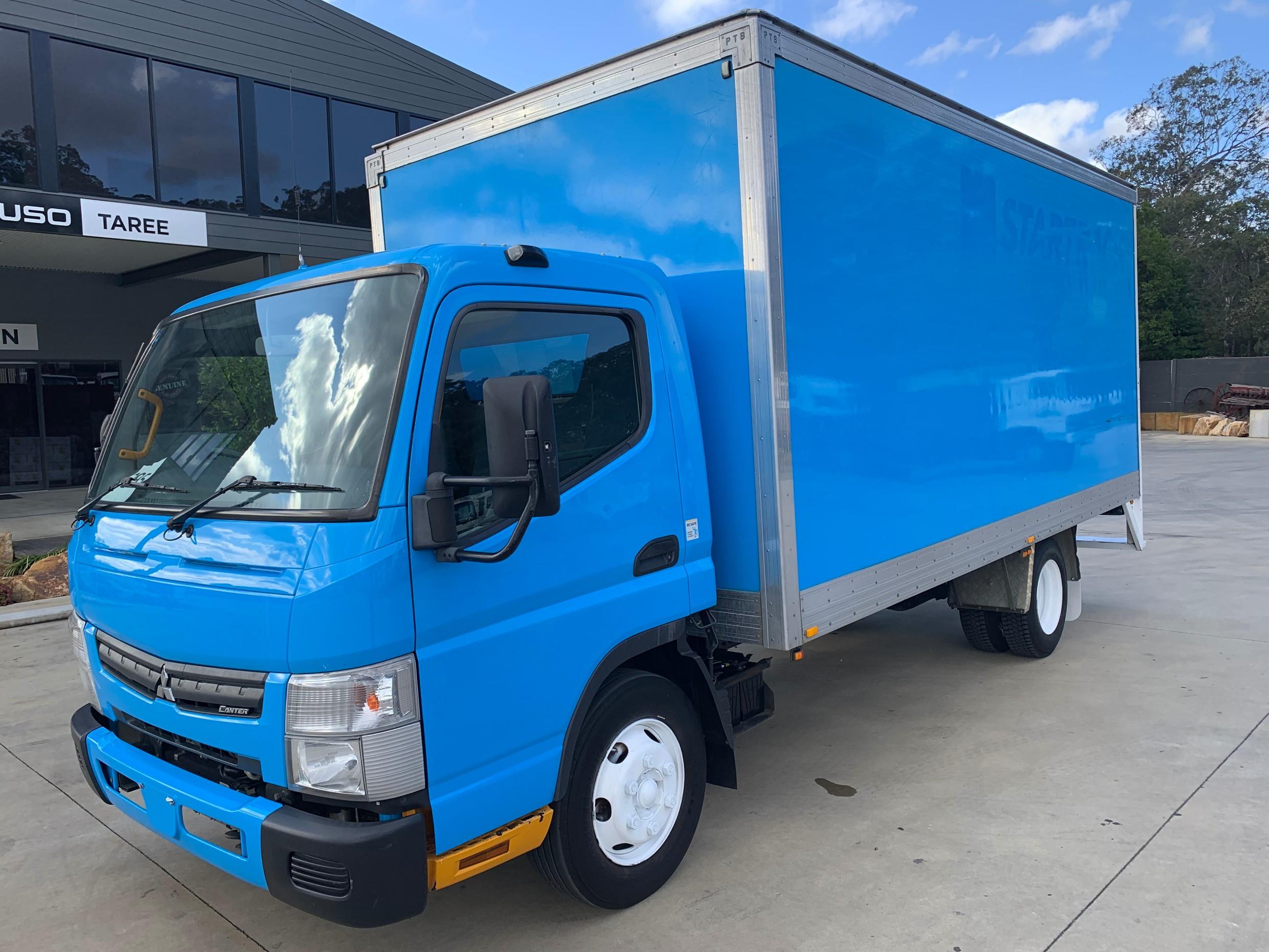 2012 Fuso Canter 815 Wide Manual Pantech Truck 2012 Fuso Canter 815 Wide Manual Pantech Truck