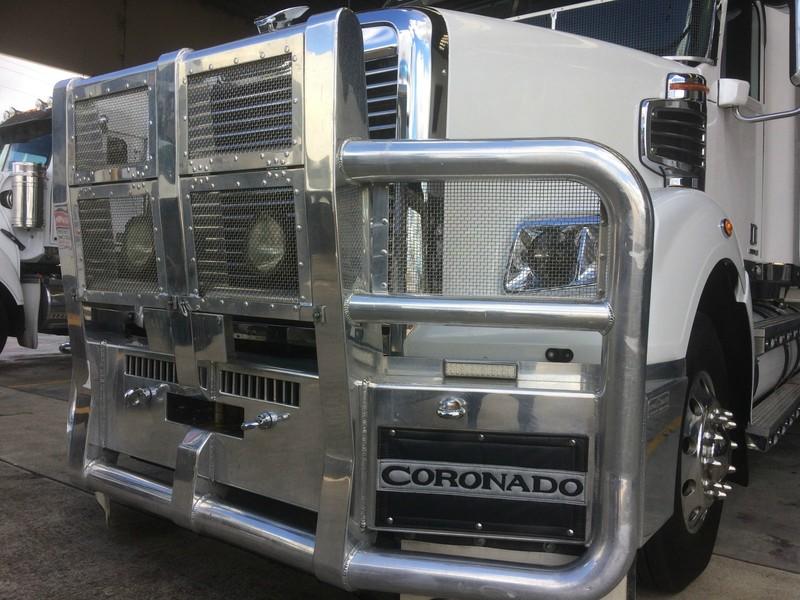 2015 Freightliner Coronado 122 Coronado Truck Jtfd3997825
